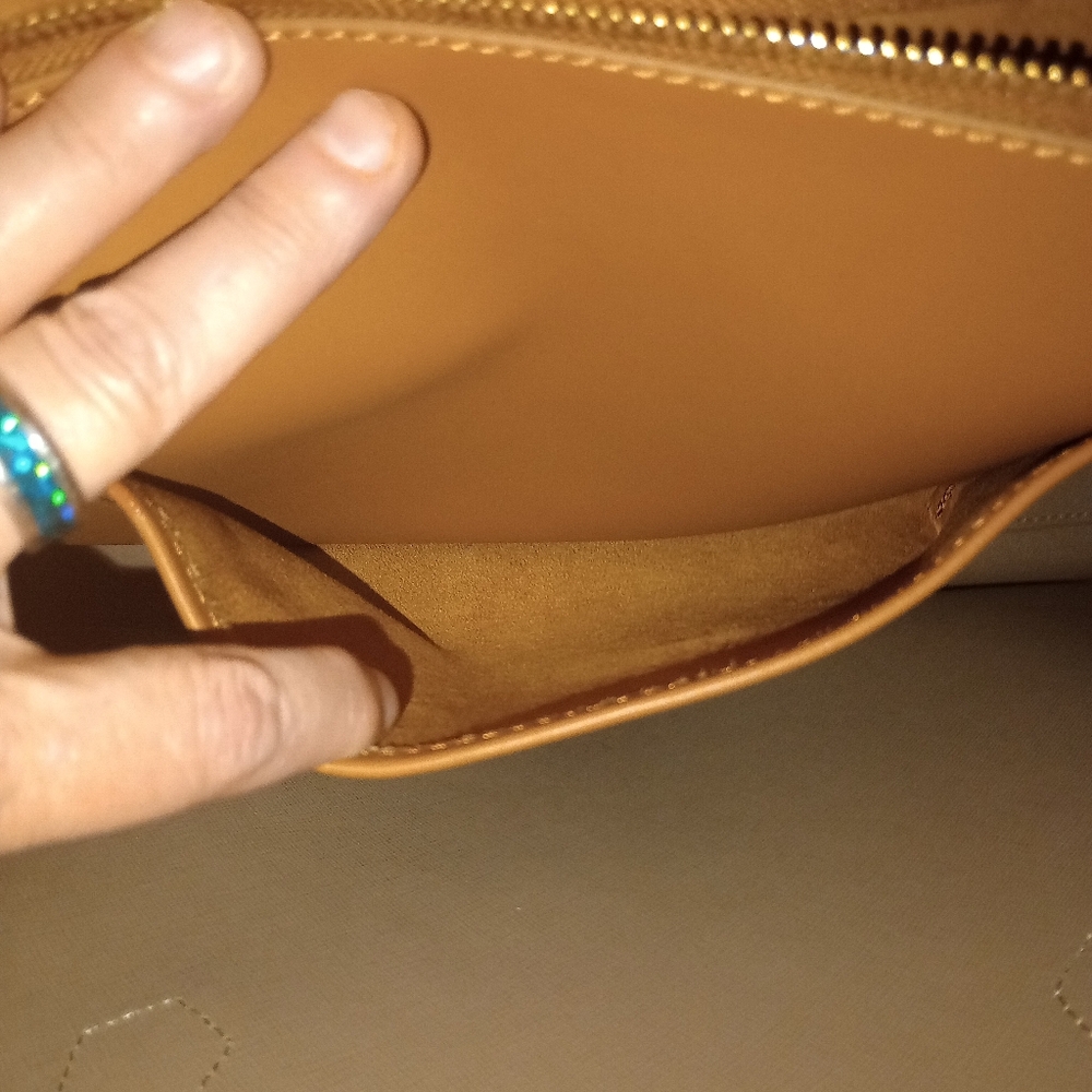 Quince Tan Tote Bag - Picture 6 of 8